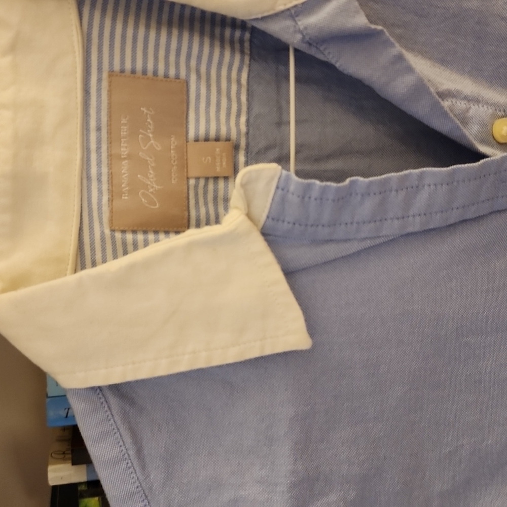 Banana buttoned blouse - Picture 2 of 4